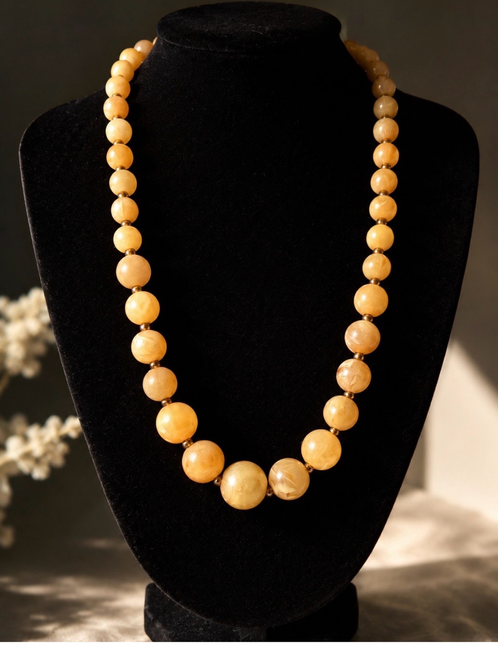 Vintage Butterscotch Marbled Bead Necklace Graduated Statement Necklace